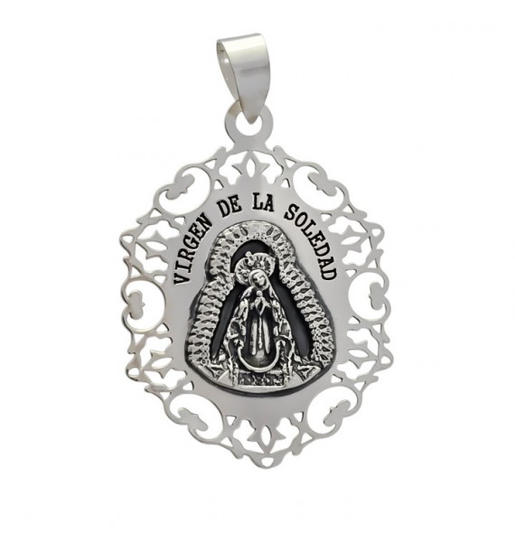 Colgante medalla Virgen de la Soledad