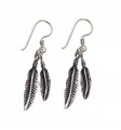 Pendiente hippie plumas